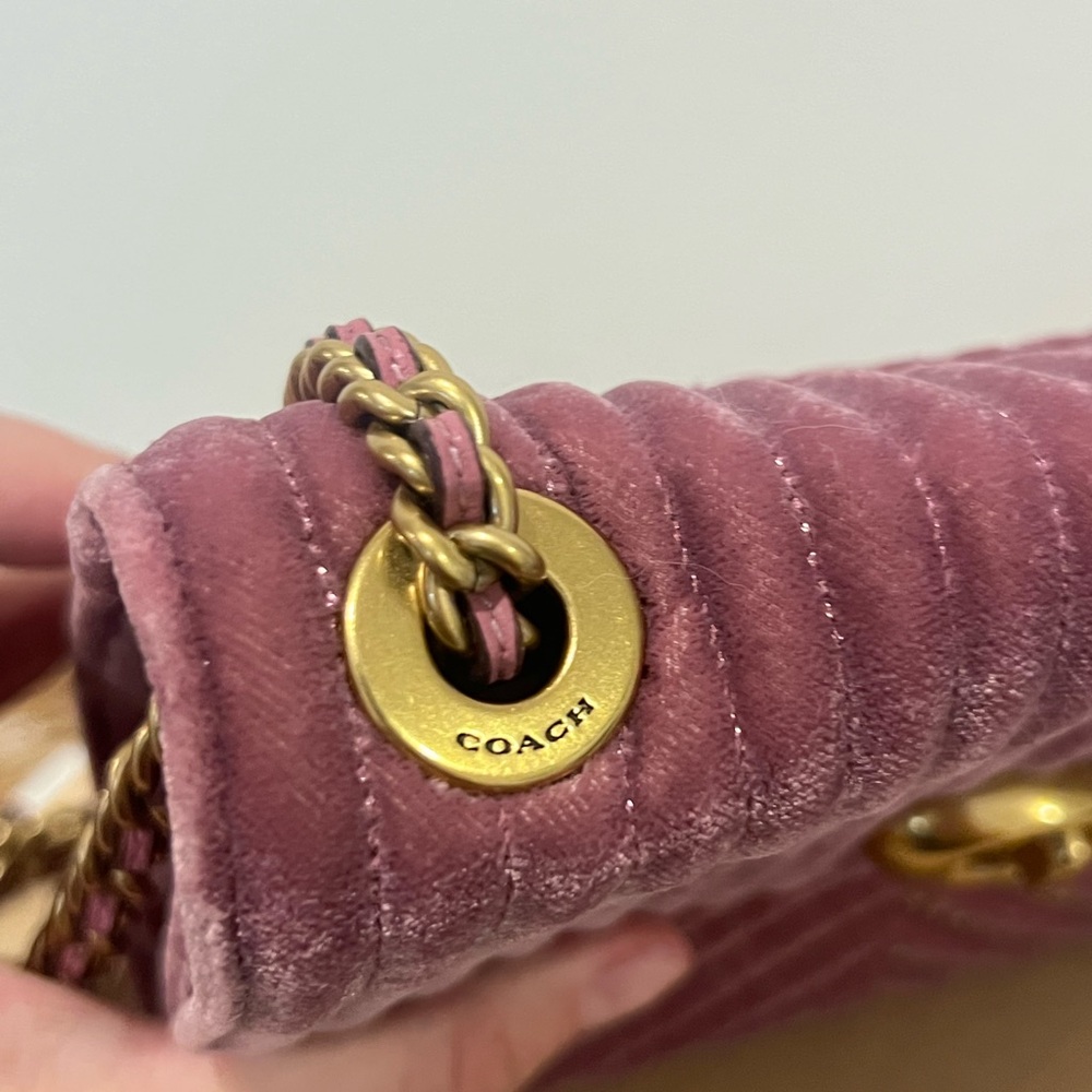 Coach Pink Velvet Parker 19 Quilted Shoulder Bag with Woven strap - Picture 6 of 10